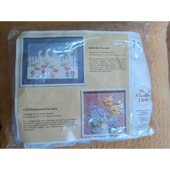 Vintage Creative Circle Embroidery Kit #1779 "Enchanted garden" - Picture 1 of 2